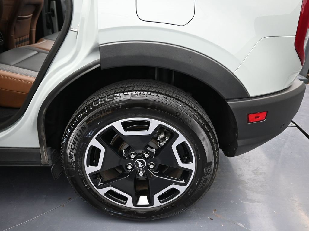 Used 2024 Ford Bronco Sport Outer Banks w/ Tech Package image 20