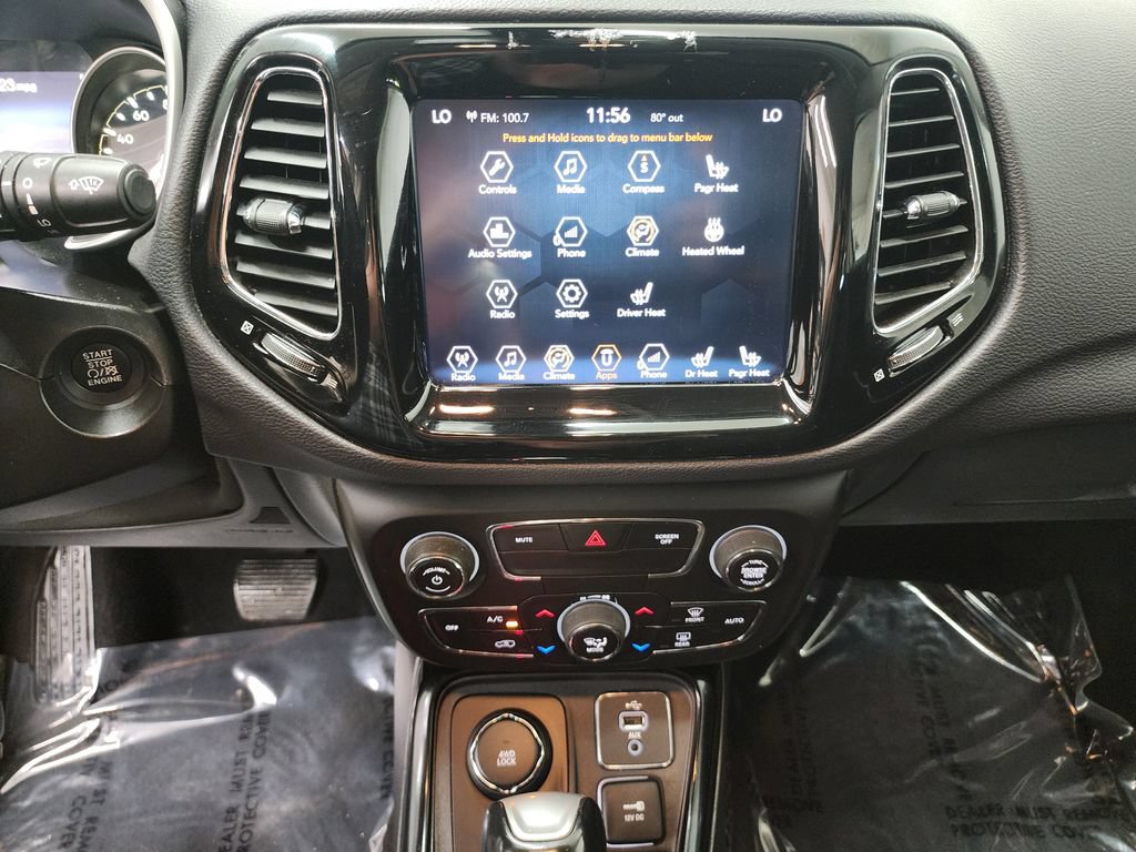Used 2018 Jeep Compass Limited AWD/4WD image 18