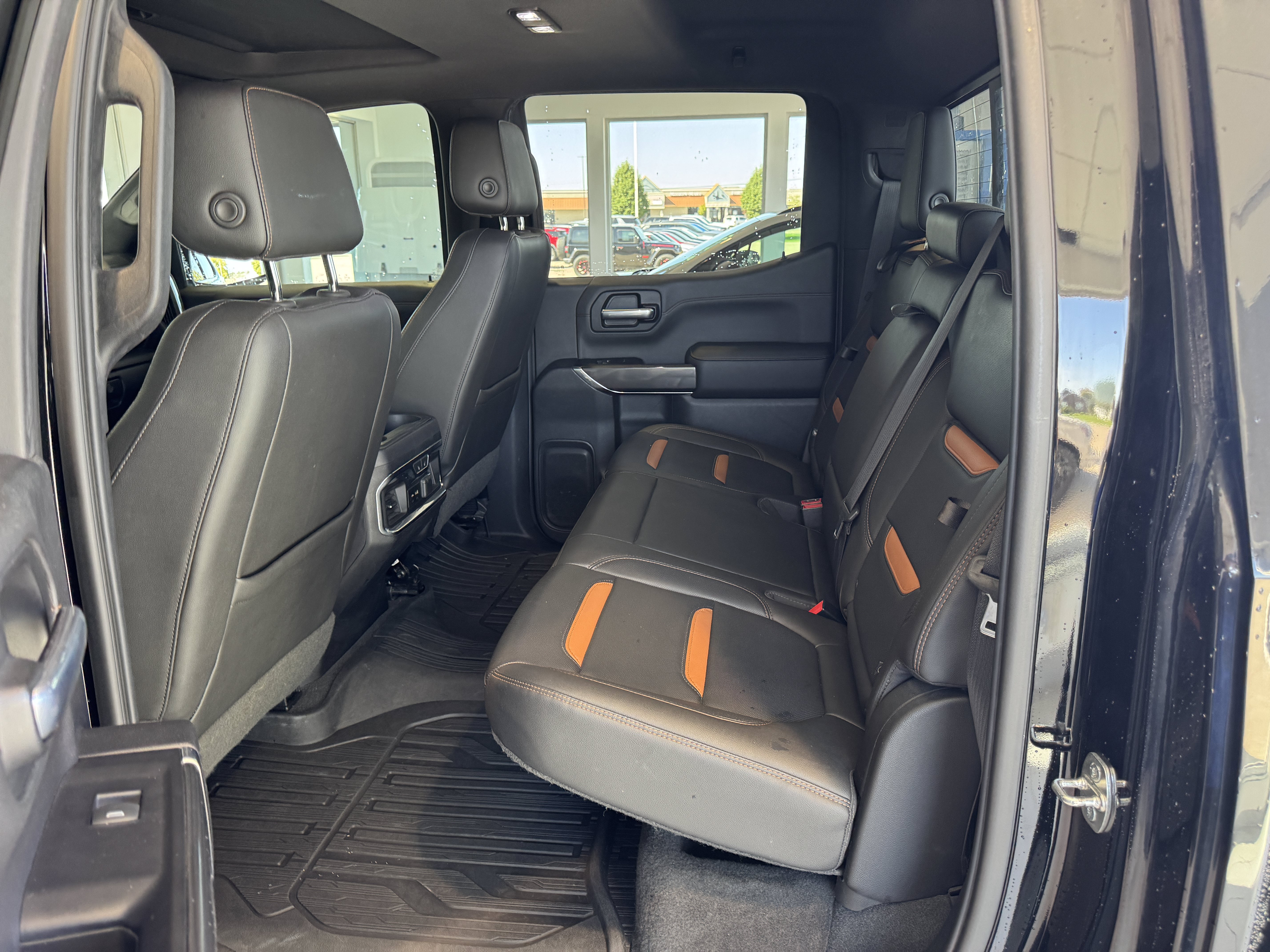 Used 2019 GMC Sierra 1500 AT4 w/ Technology Package AWD/4WD image 16