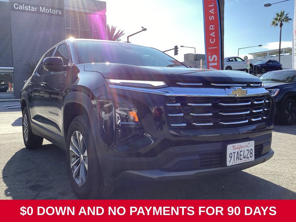 Used 2025 Chevrolet Equinox LT FWD image 3