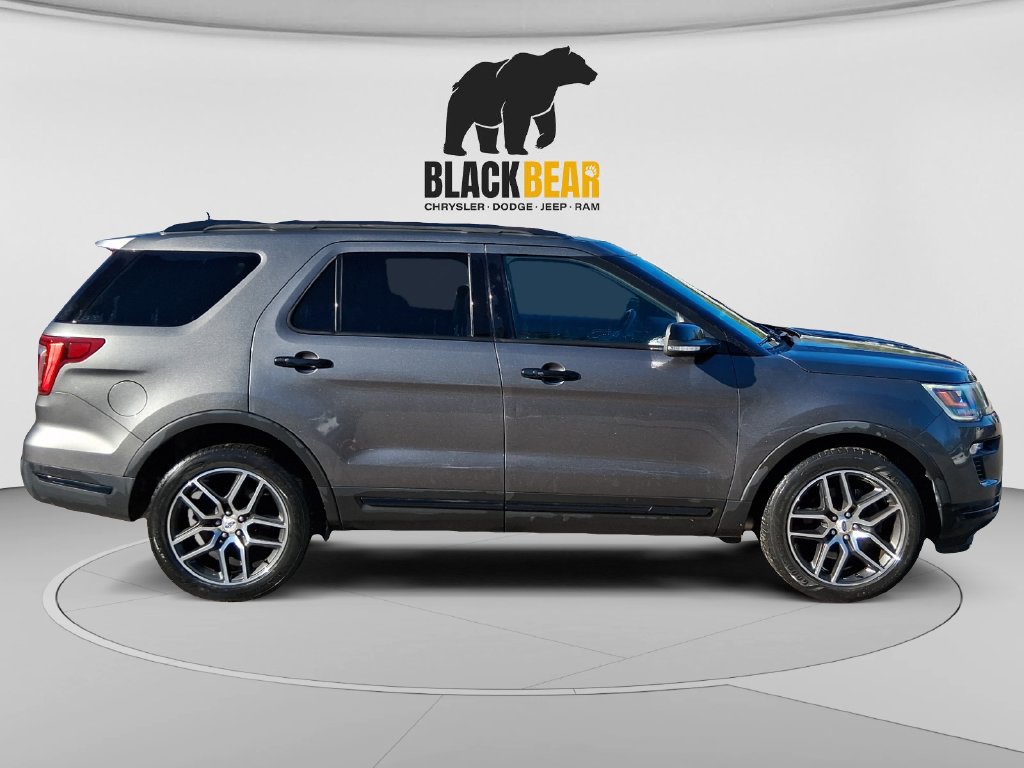 Used 2019 Ford Explorer Sport w/ Equipment Group 401A AWD/4WD image 2