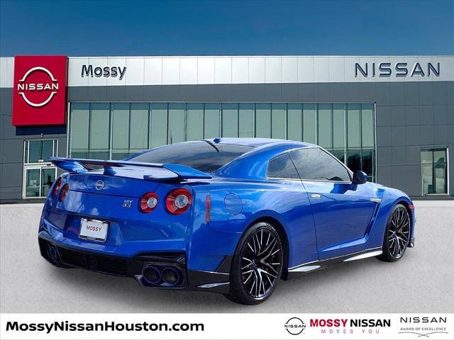 Certified 2024 Nissan GT-R w/ Floor Mat Package image 7
