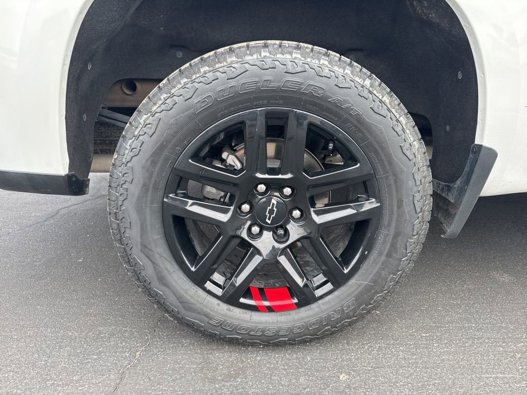 Used 2022 Chevrolet Silverado 1500 RST w/ Redline Edition image 4