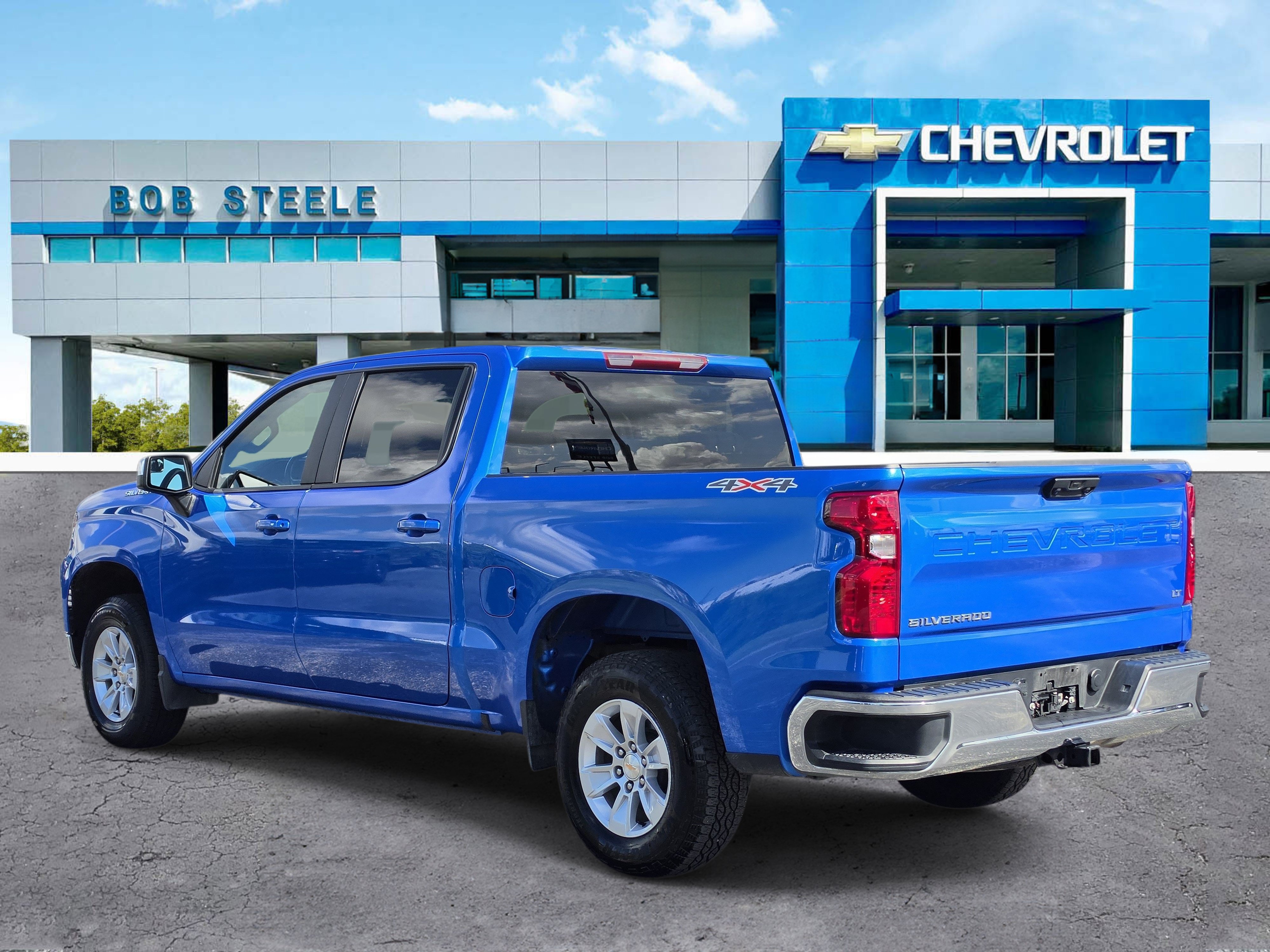 Certified 2025 Chevrolet Silverado 1500 LT AWD/4WD image 3