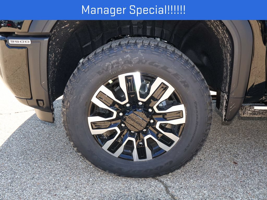 New 2026 GMC Sierra 3500 Denali Ultimate AWD/4WD image 39