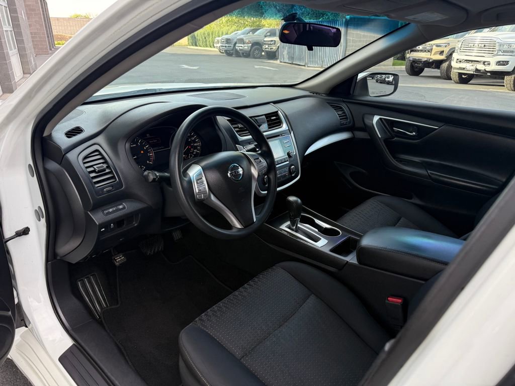 Used 2016 Nissan Altima 2.5 S w/ Power Driver Seat Package FWD image 30