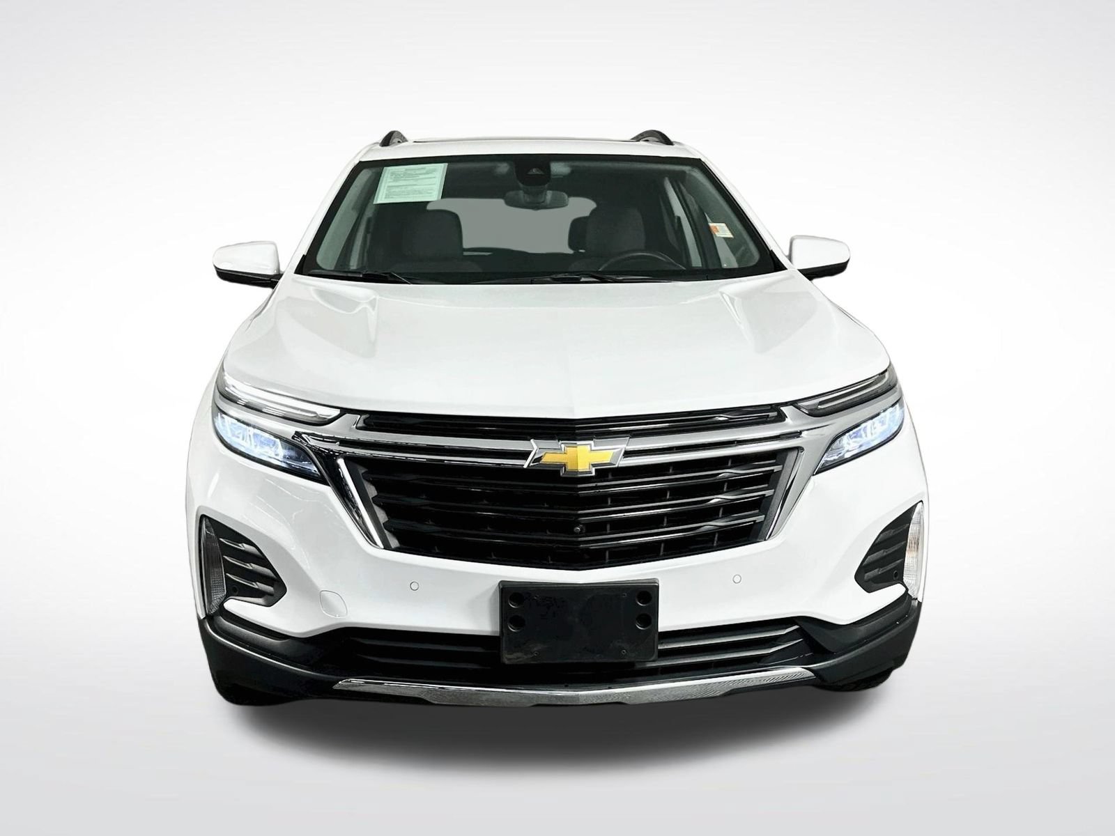 Used 2024 Chevrolet Equinox LT AWD/4WD image 2