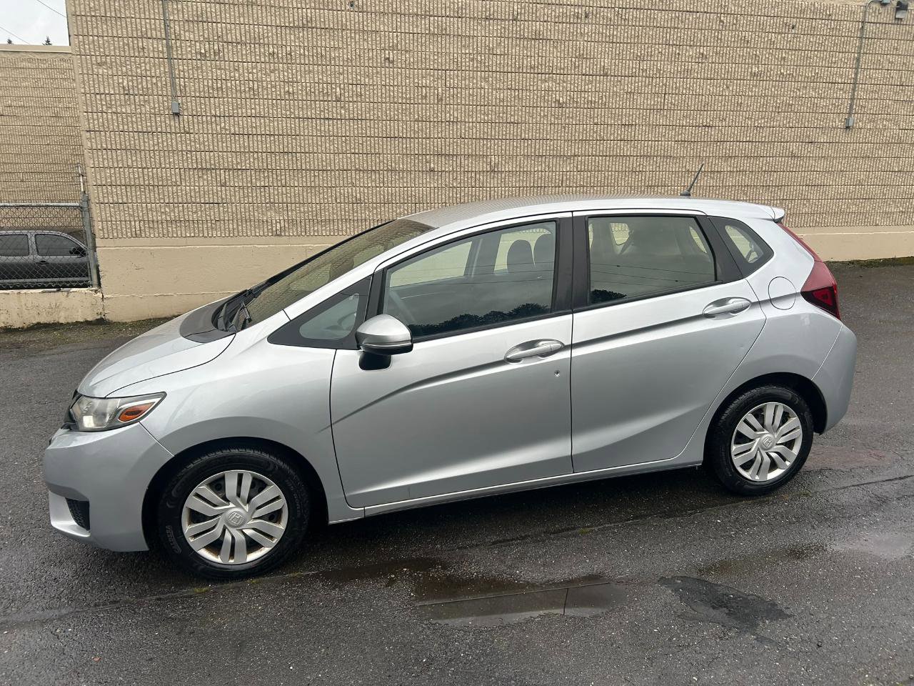Used 2016 Honda Fit LX image 8