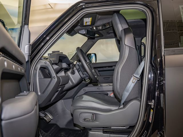 New 2026 Land Rover Defender 110 OCTA image 20