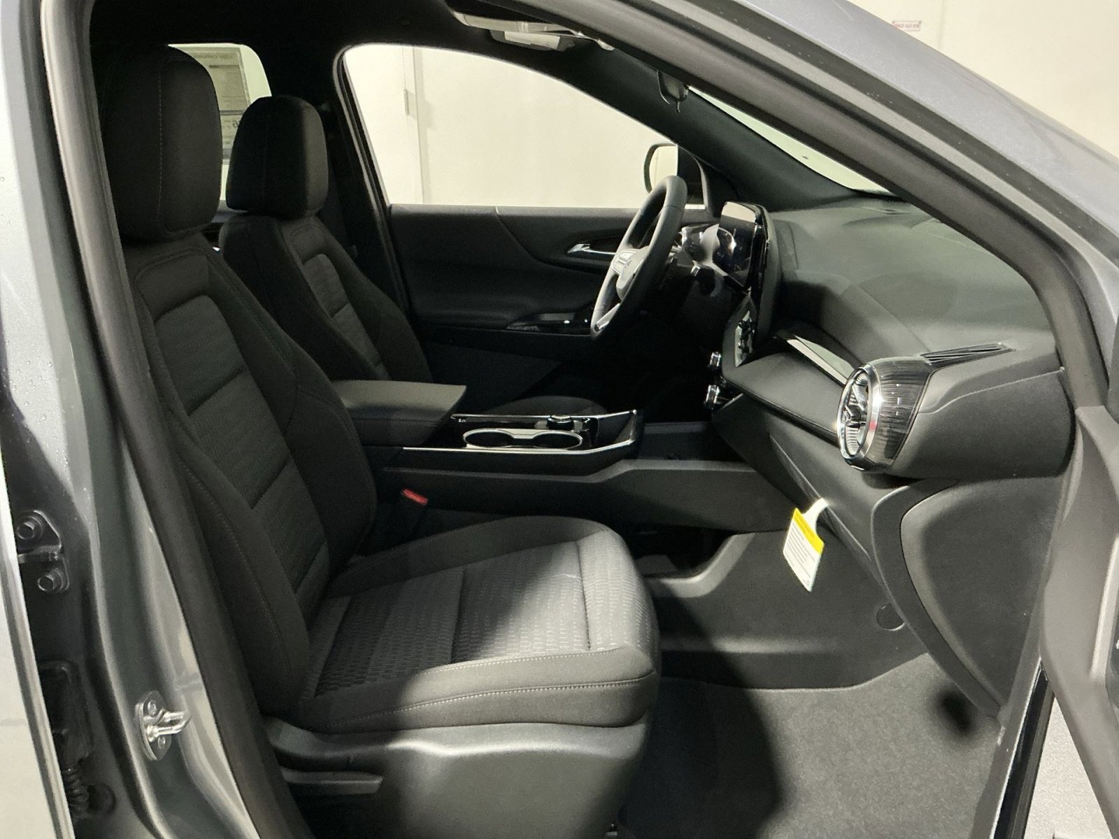 New 2026 Chevrolet Equinox LT w/ Midnight Edition image 33