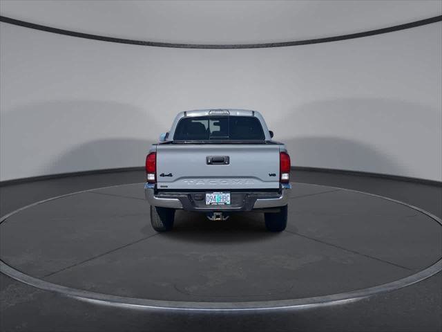 Certified 2019 Toyota Tacoma SR5 AWD/4WD image 7