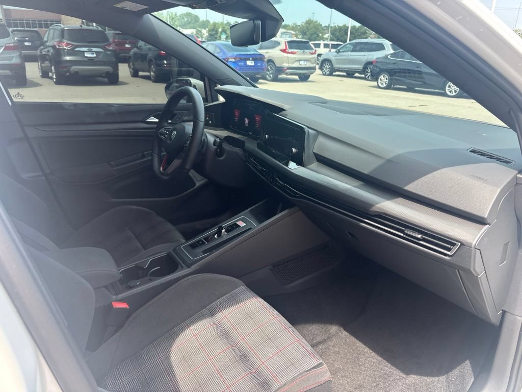 Used 2022 Volkswagen GTI S FWD image 23