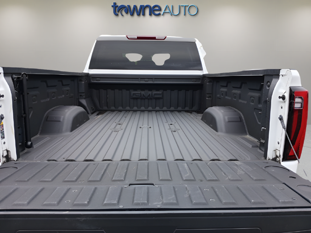 Used 2025 GMC Sierra 2500 SLT w/ SLT Convenience Package AWD/4WD image 18