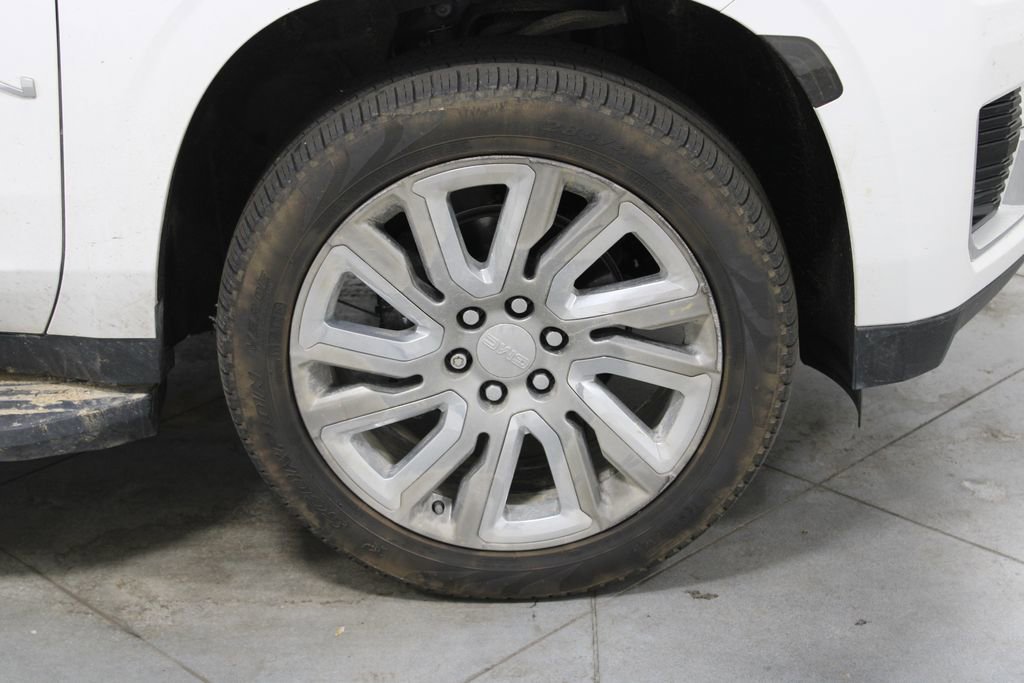 Used 2021 GMC Yukon SLE image 12