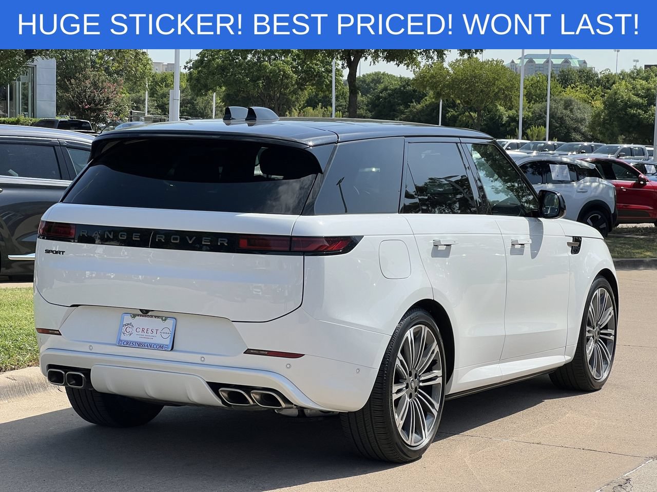 Used 2025 Land Rover Range Rover Sport Dynamic SE AWD/4WD image 4