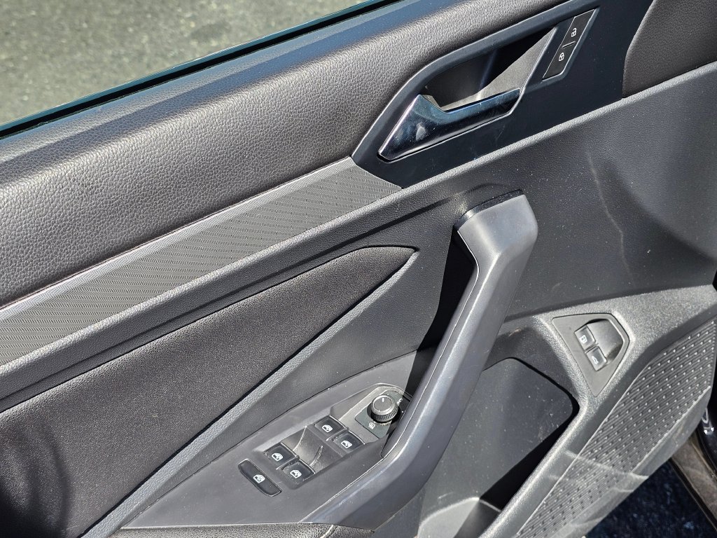 Used 2024 Volkswagen Jetta S FWD image 21