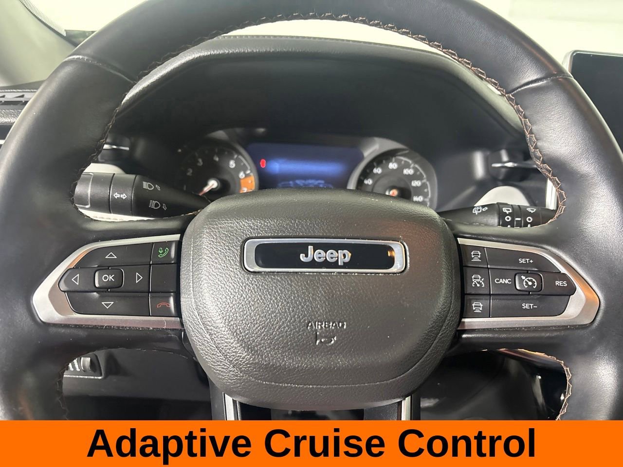 Used 2022 Jeep Compass Limited AWD/4WD image 11