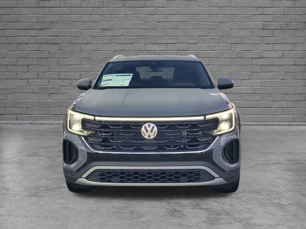New 2026 Volkswagen Atlas Cross Sport SE FWD image 2