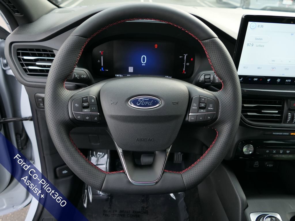 Used 2025 Ford Escape ST-Line w/ Equipment Group 301A image 18