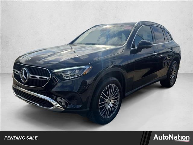 Certified 2026 Mercedes-Benz GLC 300 image 1