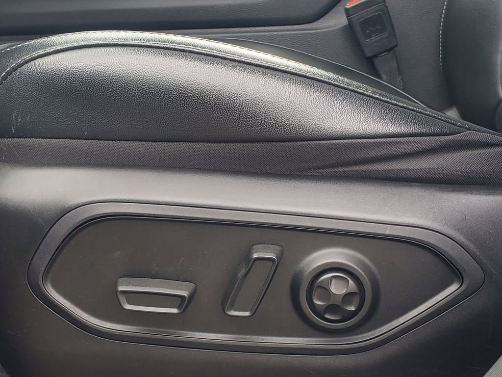 Used 2024 Jeep Grand Cherokee Altitude image 11