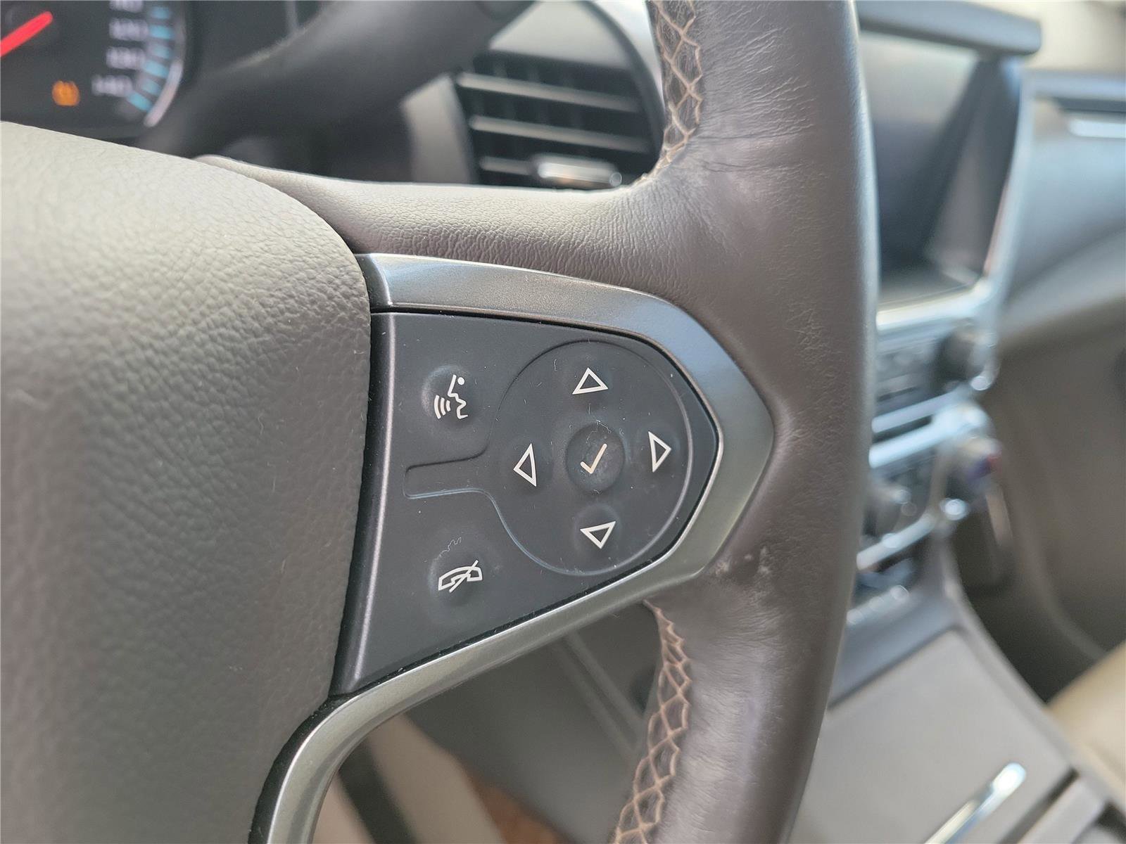 Used 2019 Chevrolet Tahoe Premier AWD/4WD image 26