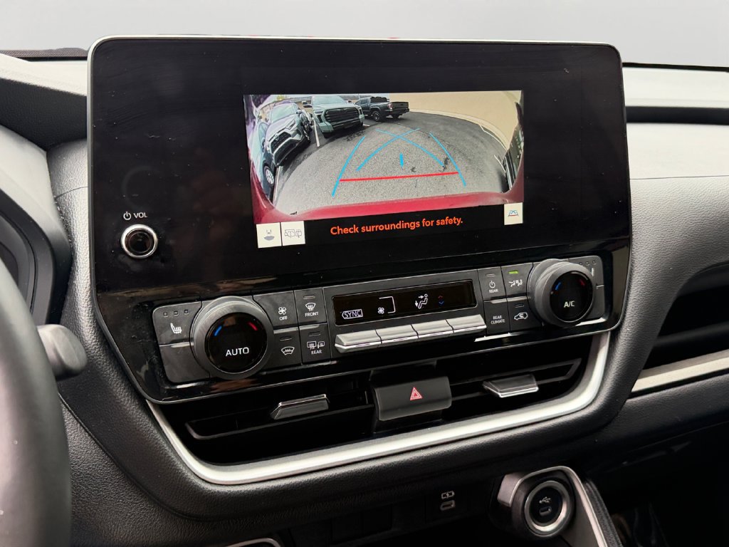 Used 2024 Toyota Grand Highlander AWD image 22