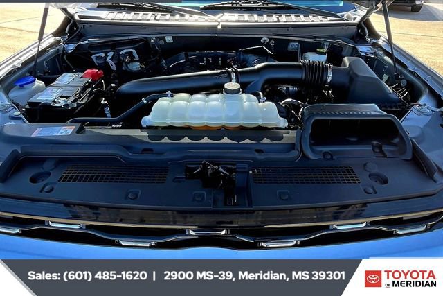 Used 2022 Ford Expedition Limited image 8