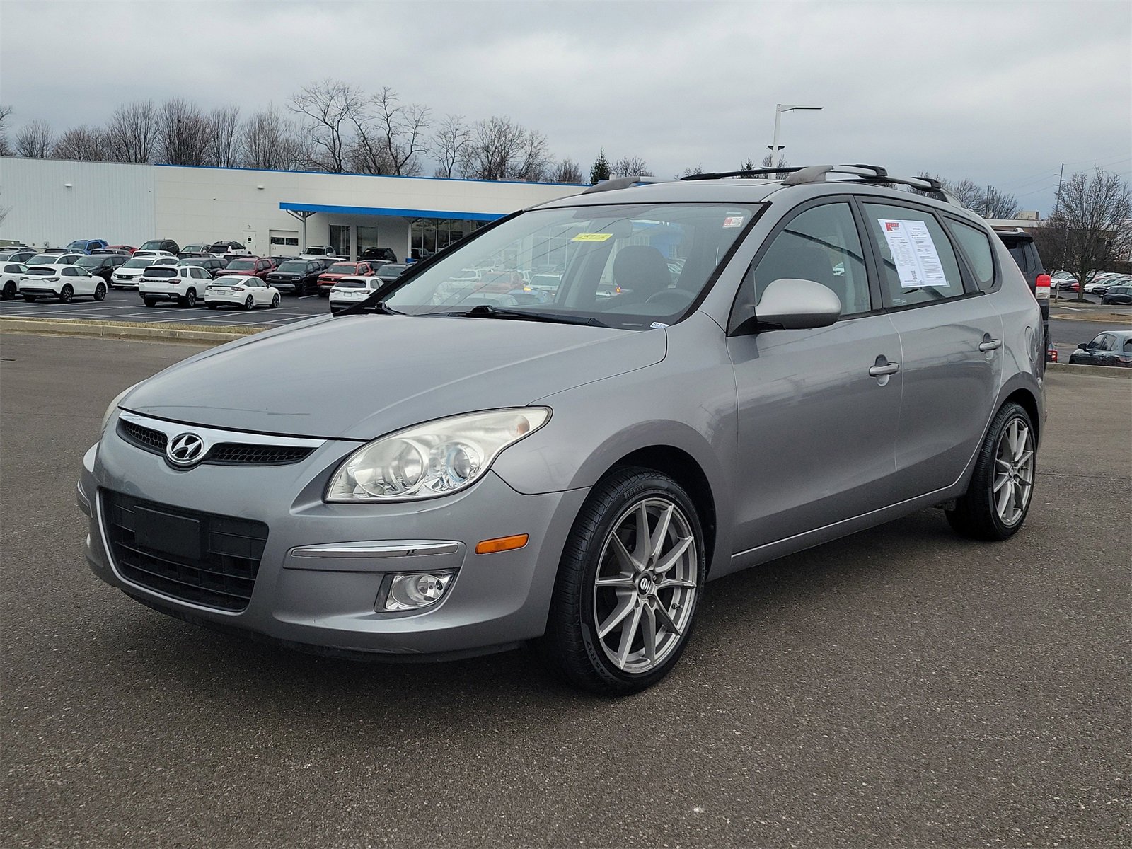 Used 2012 Hyundai Elantra SE image 2
