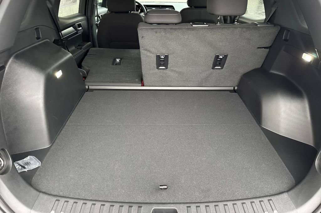 New 2026 GMC Terrain Elevation w/ Black Edition FWD image 12
