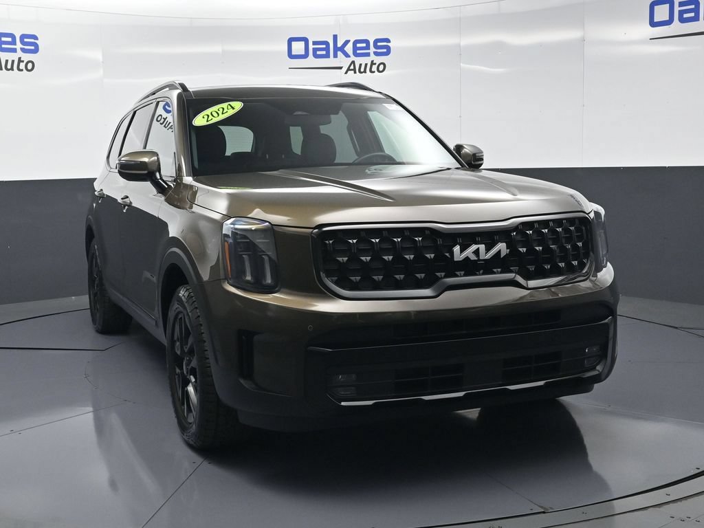 Certified 2024 Kia Telluride SX X-Pro AWD/4WD image 2