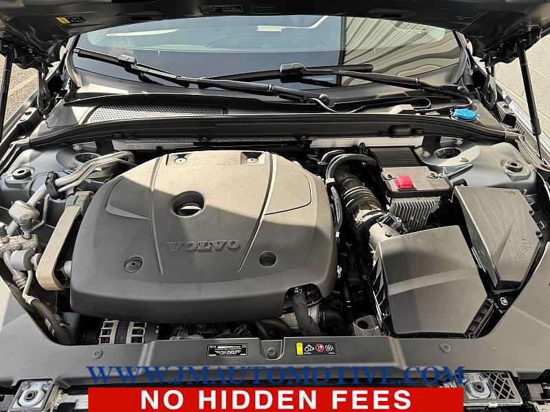 Used 2020 Volvo S60 T6 Momentum w/ Premium Package AWD/4WD image 10