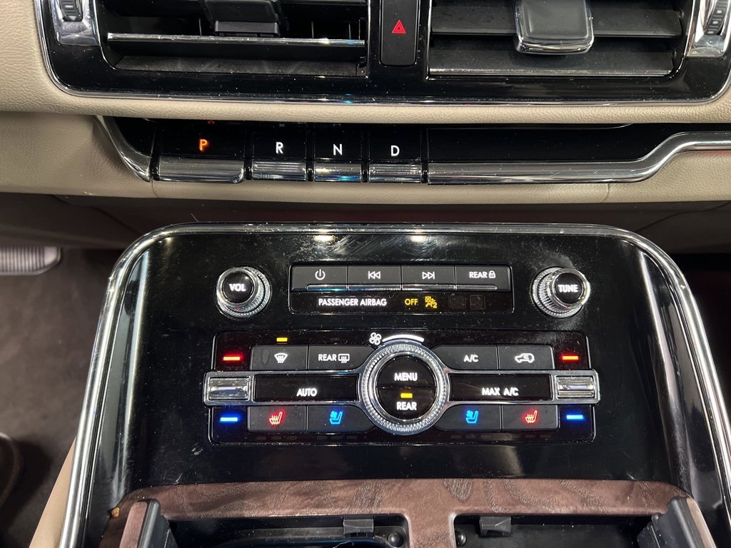 Certified 2022 Lincoln Navigator L Reserve image 13