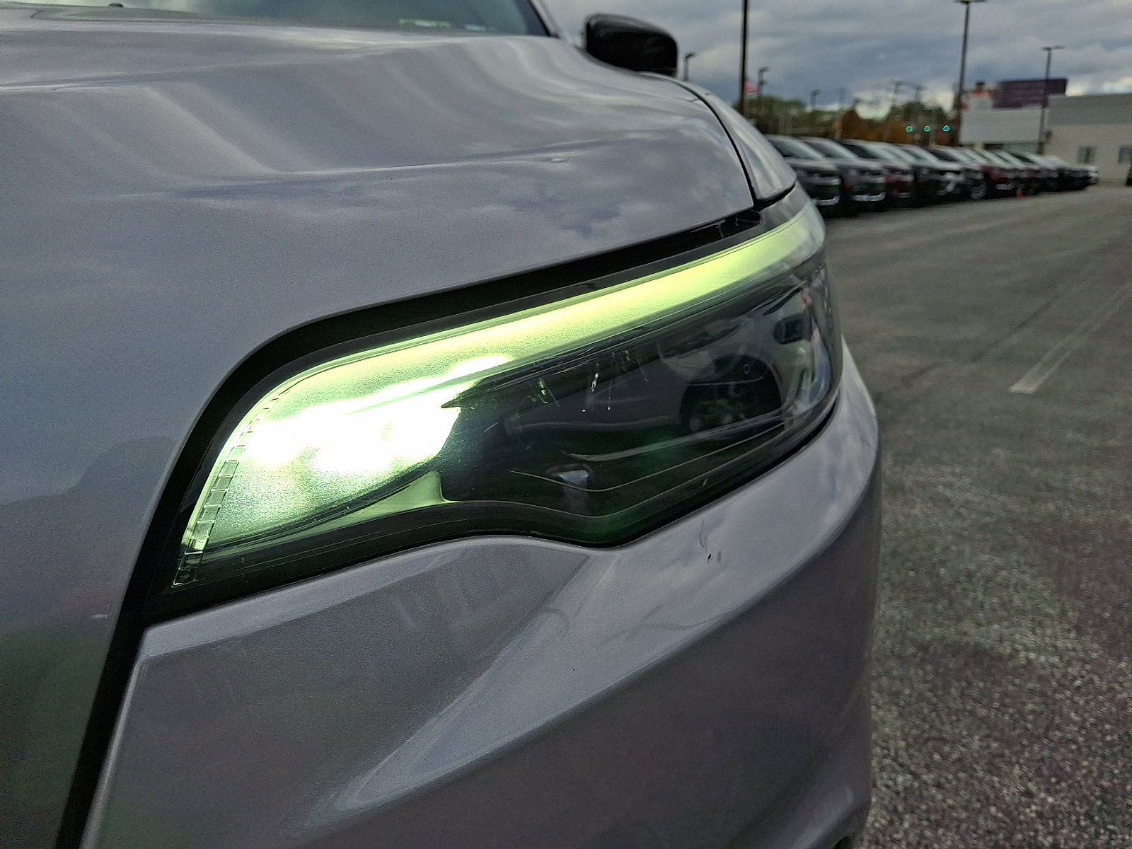 Certified 2022 Jeep Cherokee Latitude Lux w/ Sun & Sound Group image 11