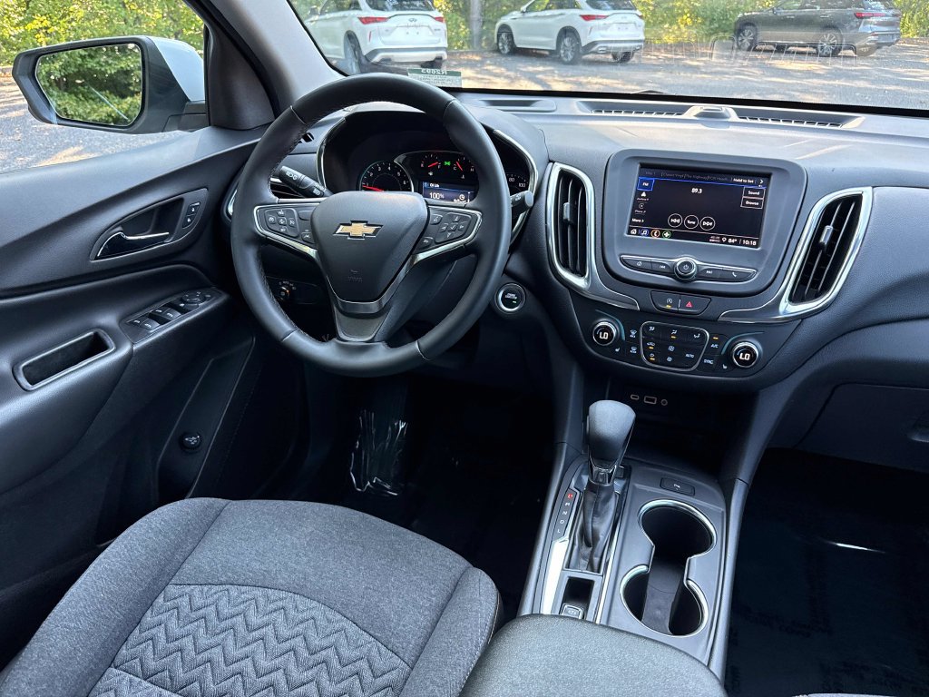 Used 2024 Chevrolet Equinox LT AWD/4WD image 14