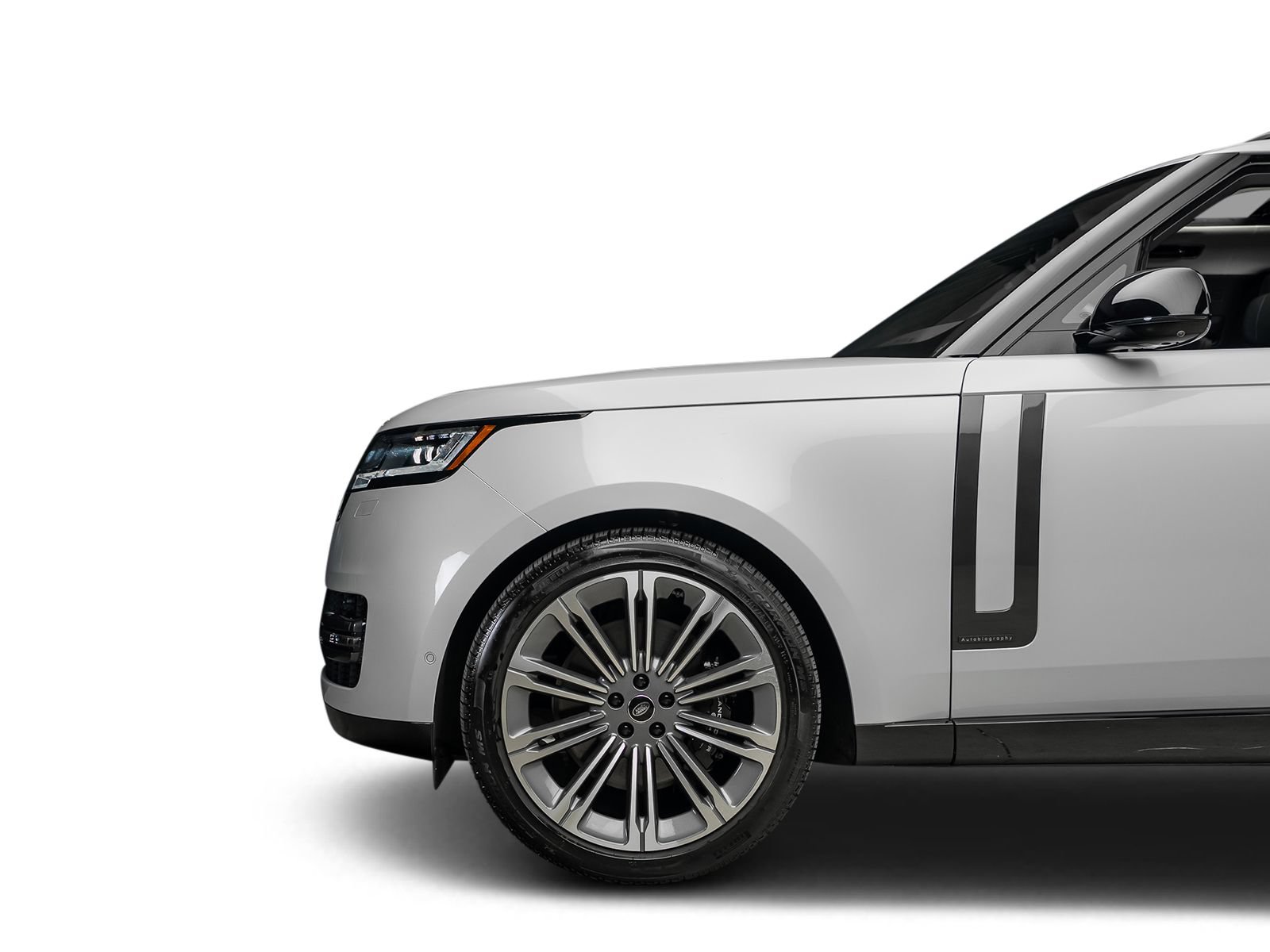 Used 2025 Land Rover Range Rover Long Wheelbase Autobiography AWD/4WD image 17