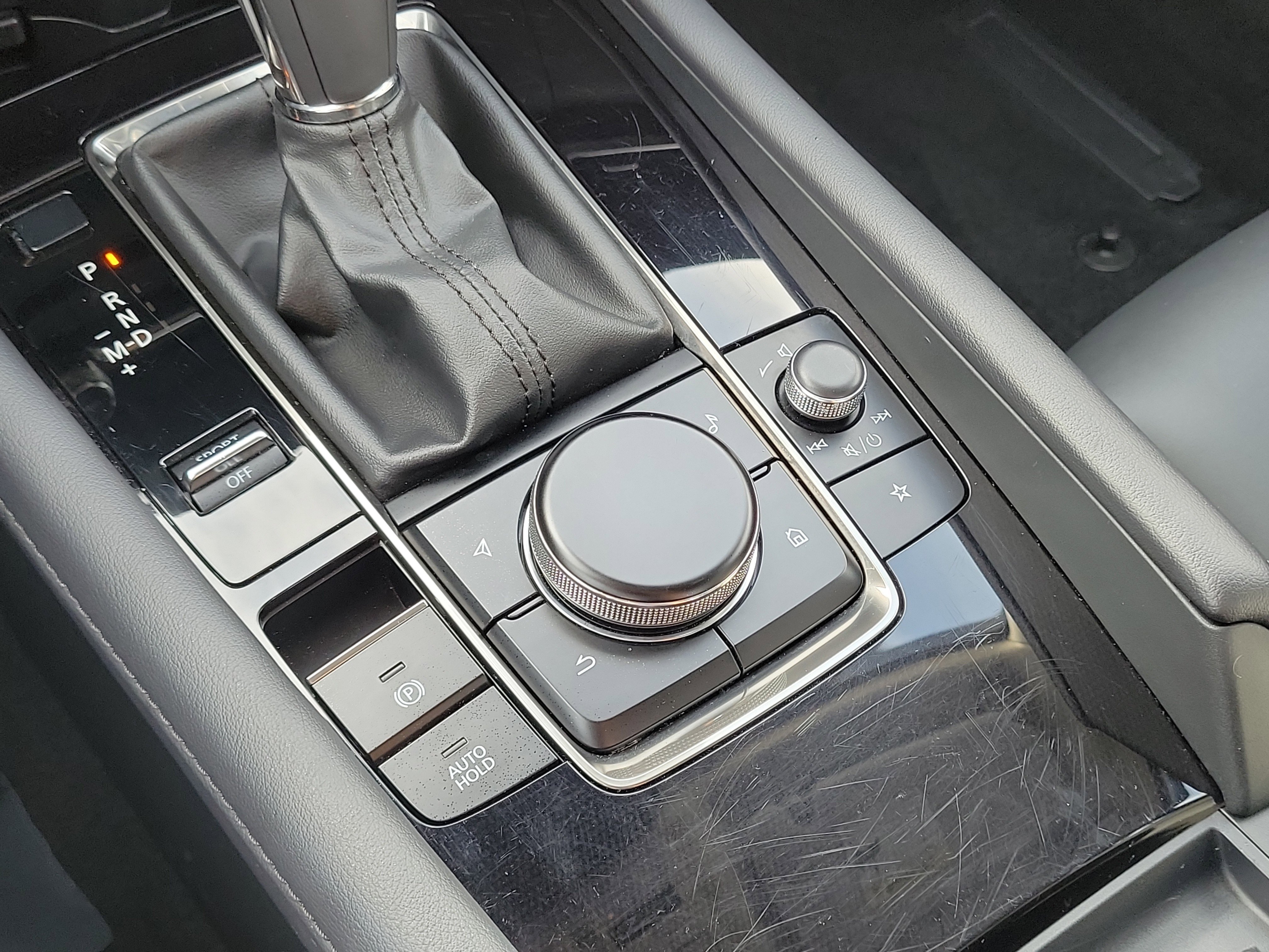 Used 2025 MAZDA MAZDA3 s image 21