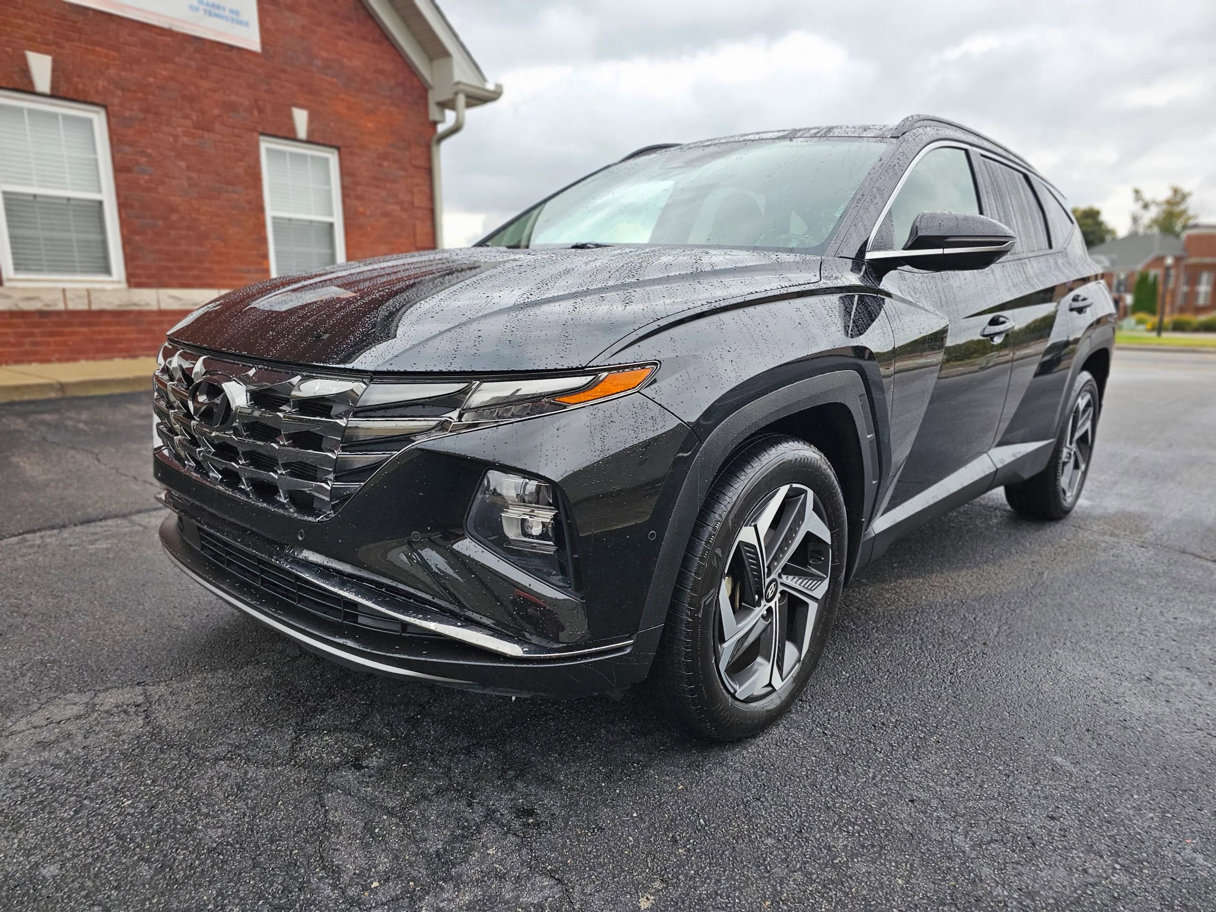 Used 2022 Hyundai Tucson Limited image 2