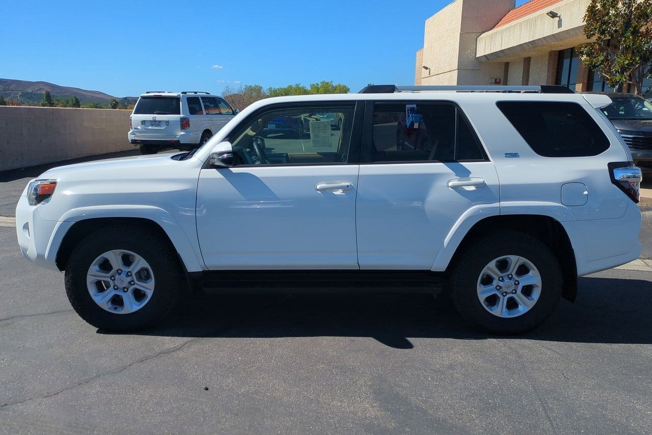 Used 2019 Toyota 4Runner SR5 Premium image 9
