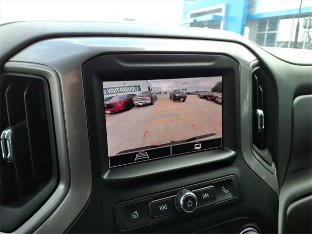 Used 2024 Chevrolet Silverado 2500 Custom w/ Custom Convenience Package image 25