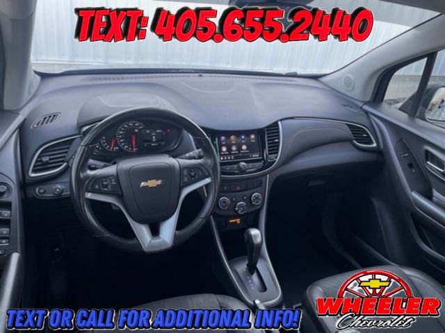 Used 2022 Chevrolet Trax LT w/ Midnight Edition image 14