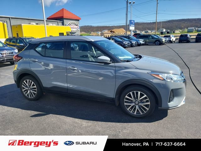 Used 2021 Nissan Kicks SV image 5