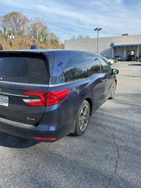 Used 2024 Honda Odyssey Elite image 5