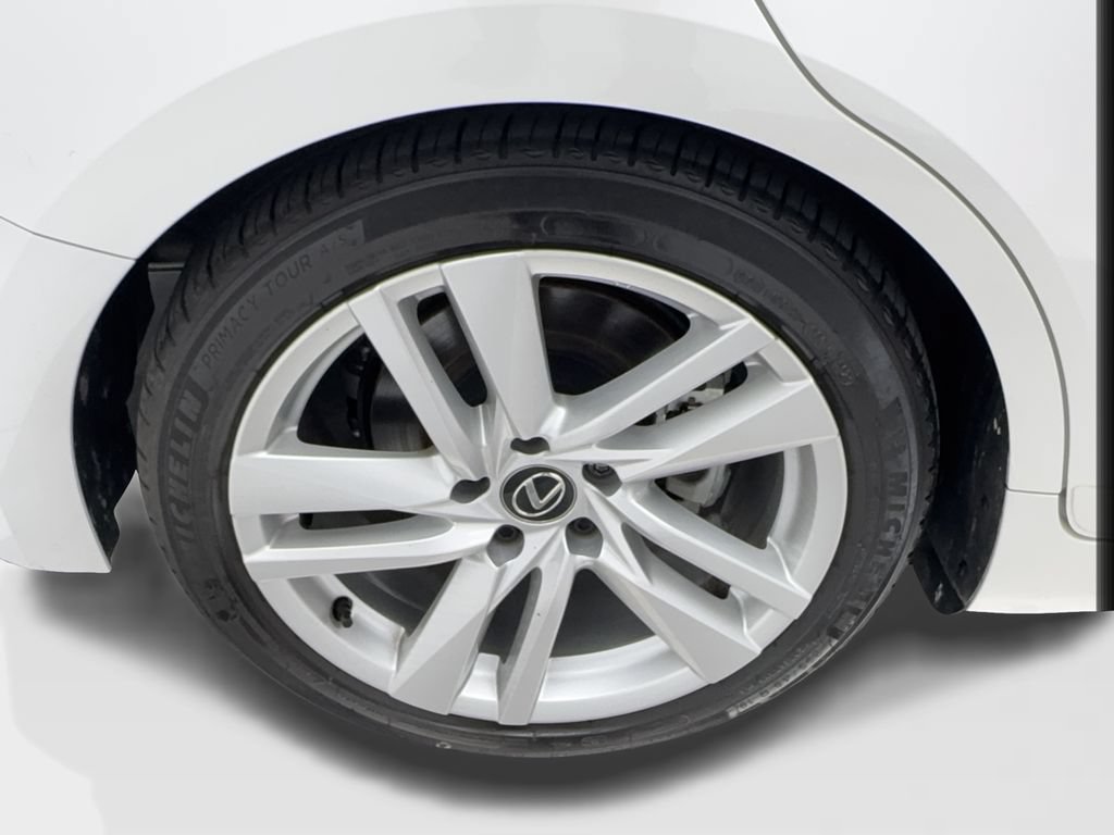 Used 2025 Lexus IS 300 w/ Comfort Package RWD image 16