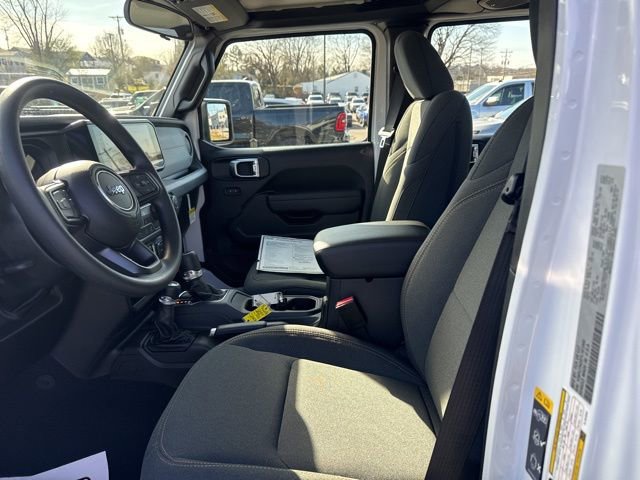 New 2026 Jeep Gladiator Sport image 14