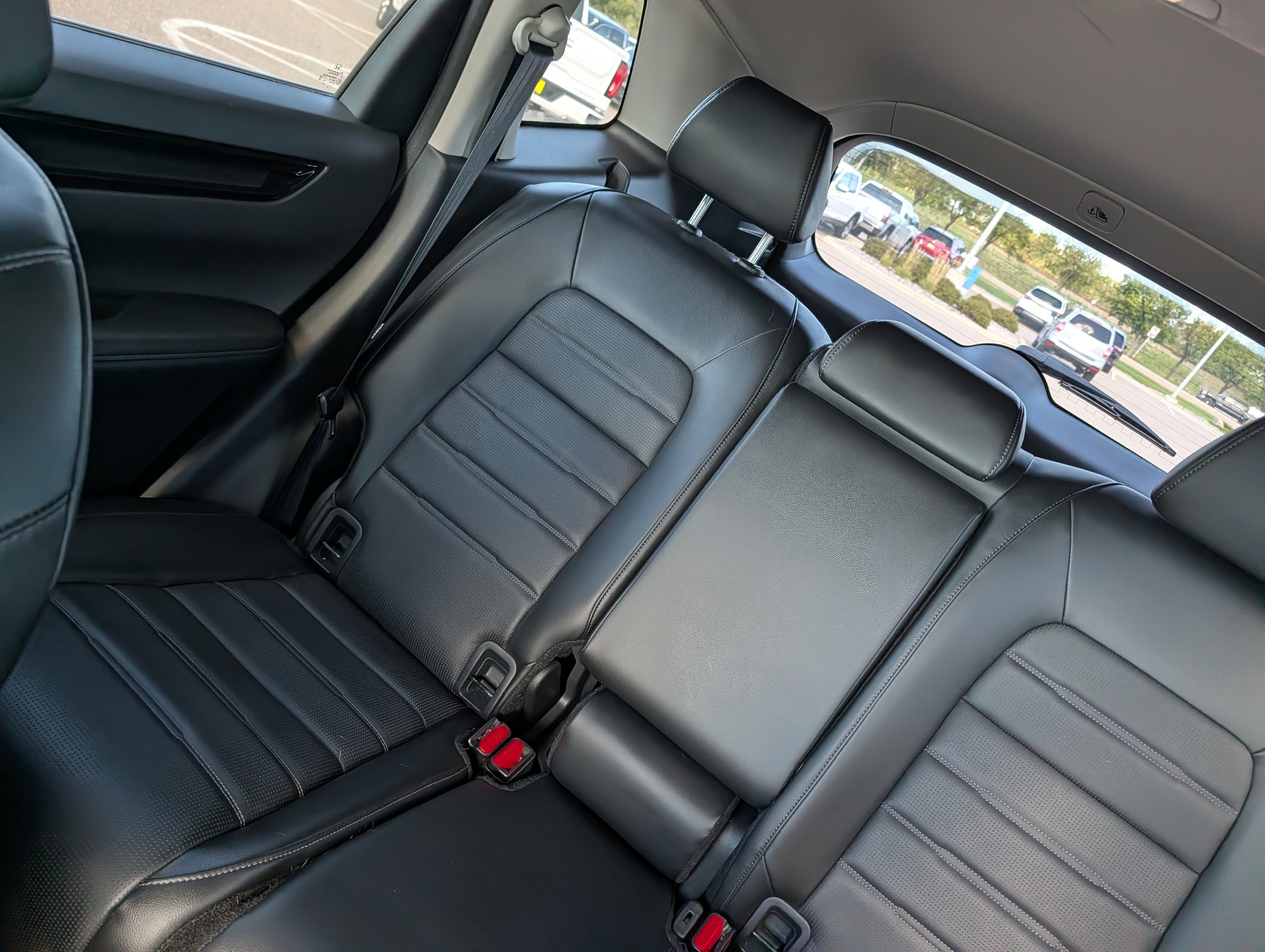 Used 2025 Honda CR-V EX-L image 12