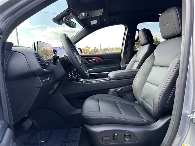 New 2026 Chevrolet Traverse Z71 w/ Driver Confidence Package image 10