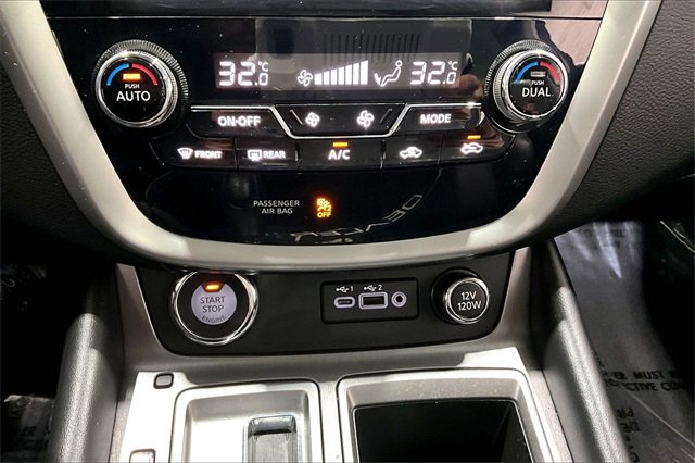 Used 2022 Nissan Murano SL image 16