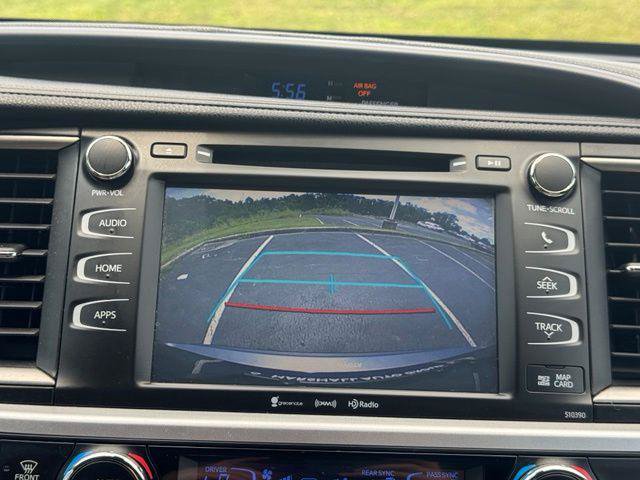 Certified 2019 Toyota Highlander XLE AWD/4WD image 30