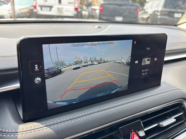 Used 2025 Genesis G70 2.5T image 22